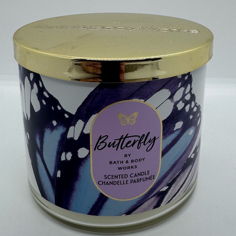 Bath & Body Works Butterfly  scented candle
